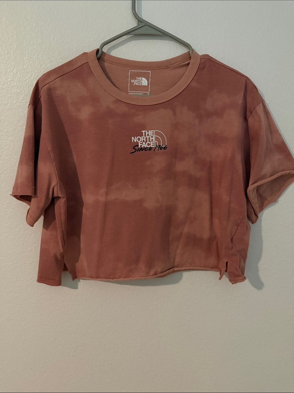 The North Face Women's Rust Tie-Dye Cropped Tee